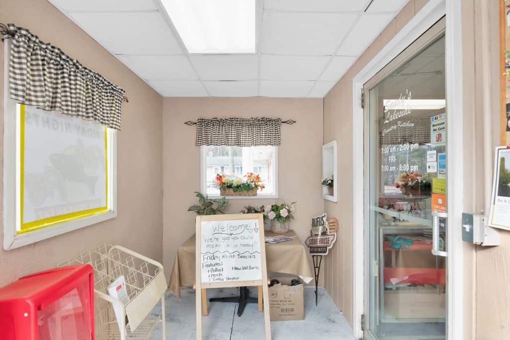 Sandy’s Country Kitchen Darrell DeWard