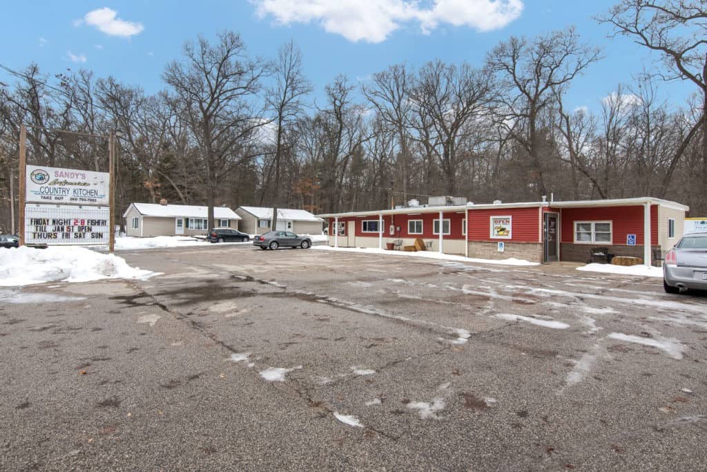 Sandy’s Country Kitchen Darrell DeWard